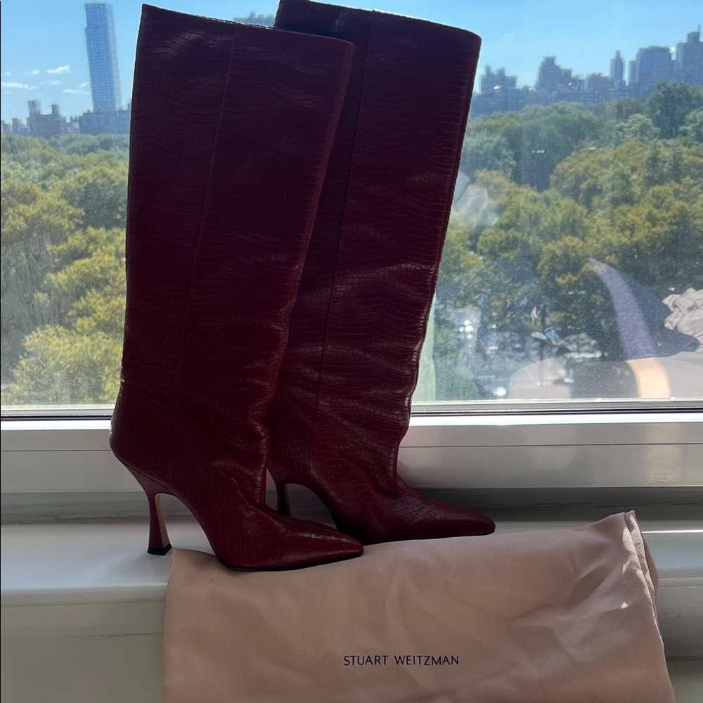 Stuart Weitzman Red Croc Heeled Boots - Picture 2 of 7